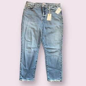 NWT Good American Good Girlfriend Light Wash Jeans Size 10/30